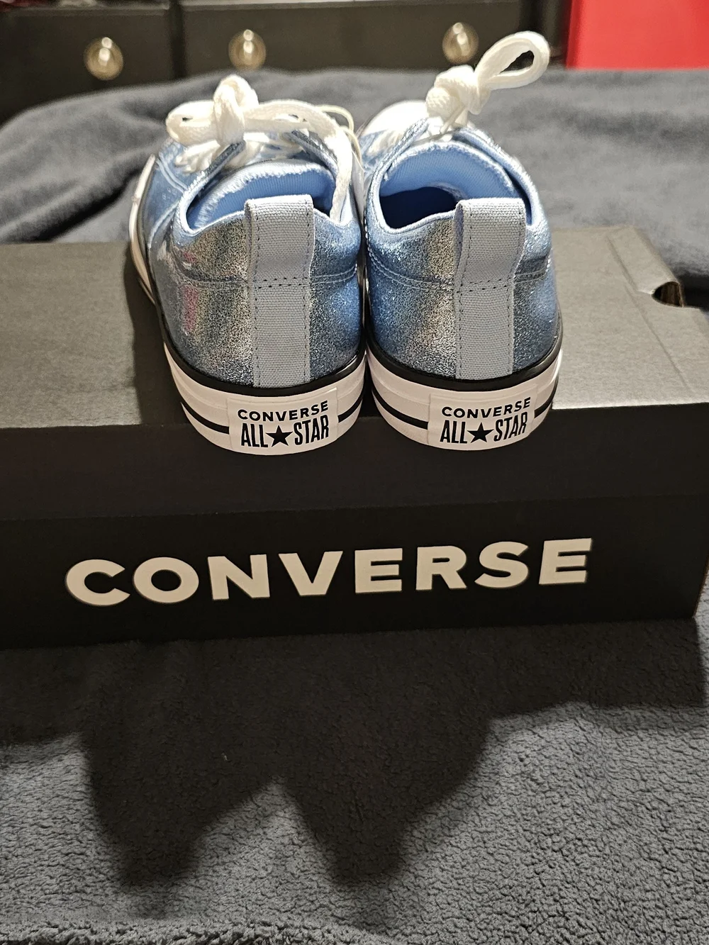 Converse Low Top Sneakers in Light Blue